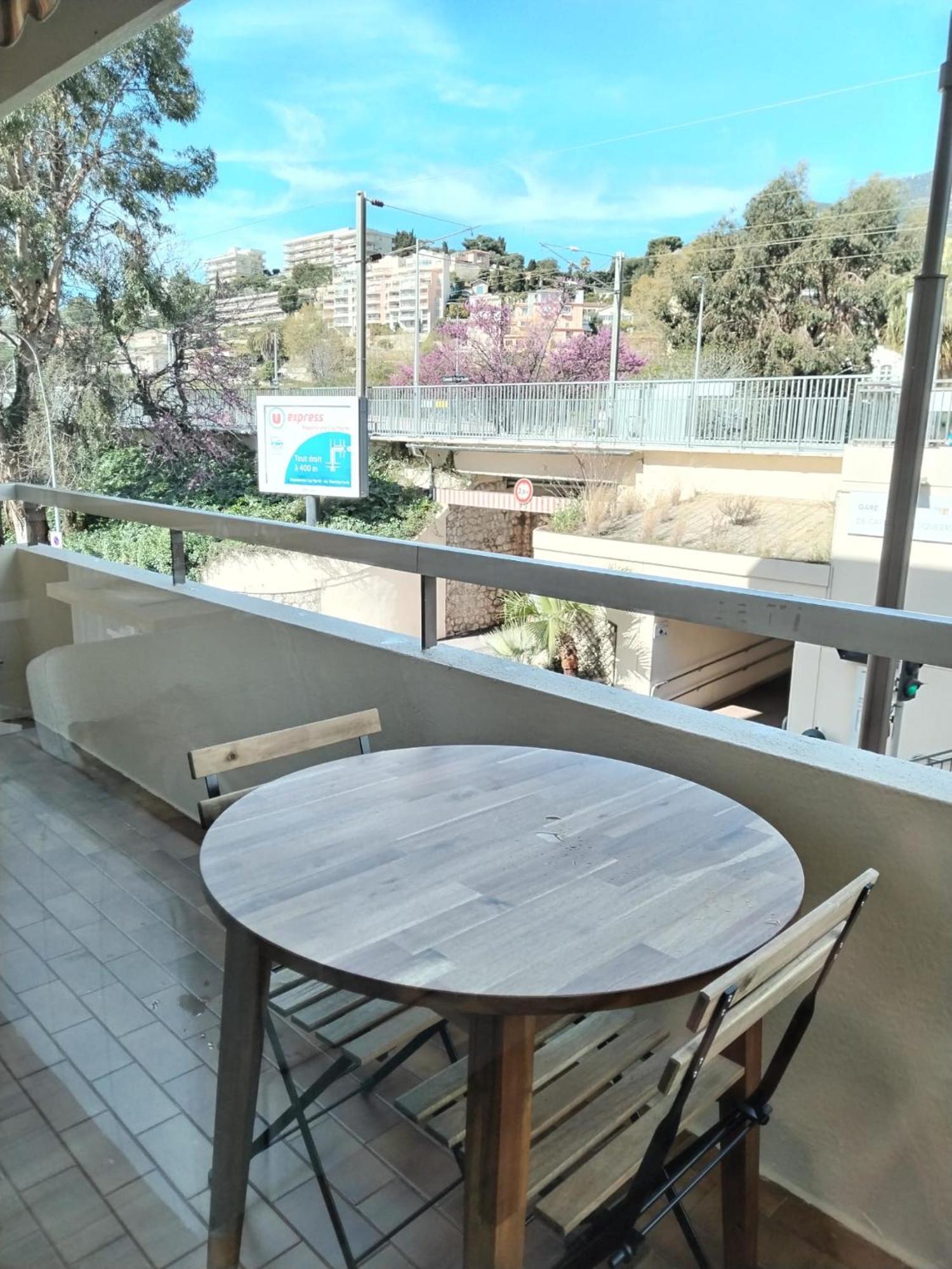 Studio Avec Coin Nuit Roquebrune-Cap-Martin Exterior photo
